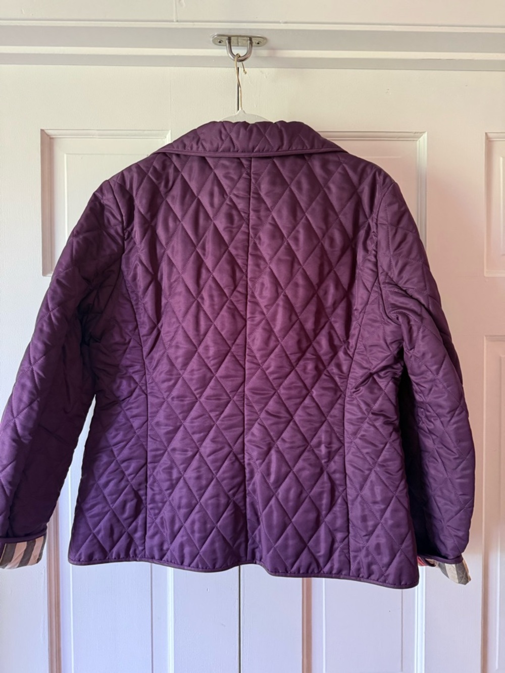 Burberry Purple Quilted Jacket with Signature Check Lining - Picture 2 of 7